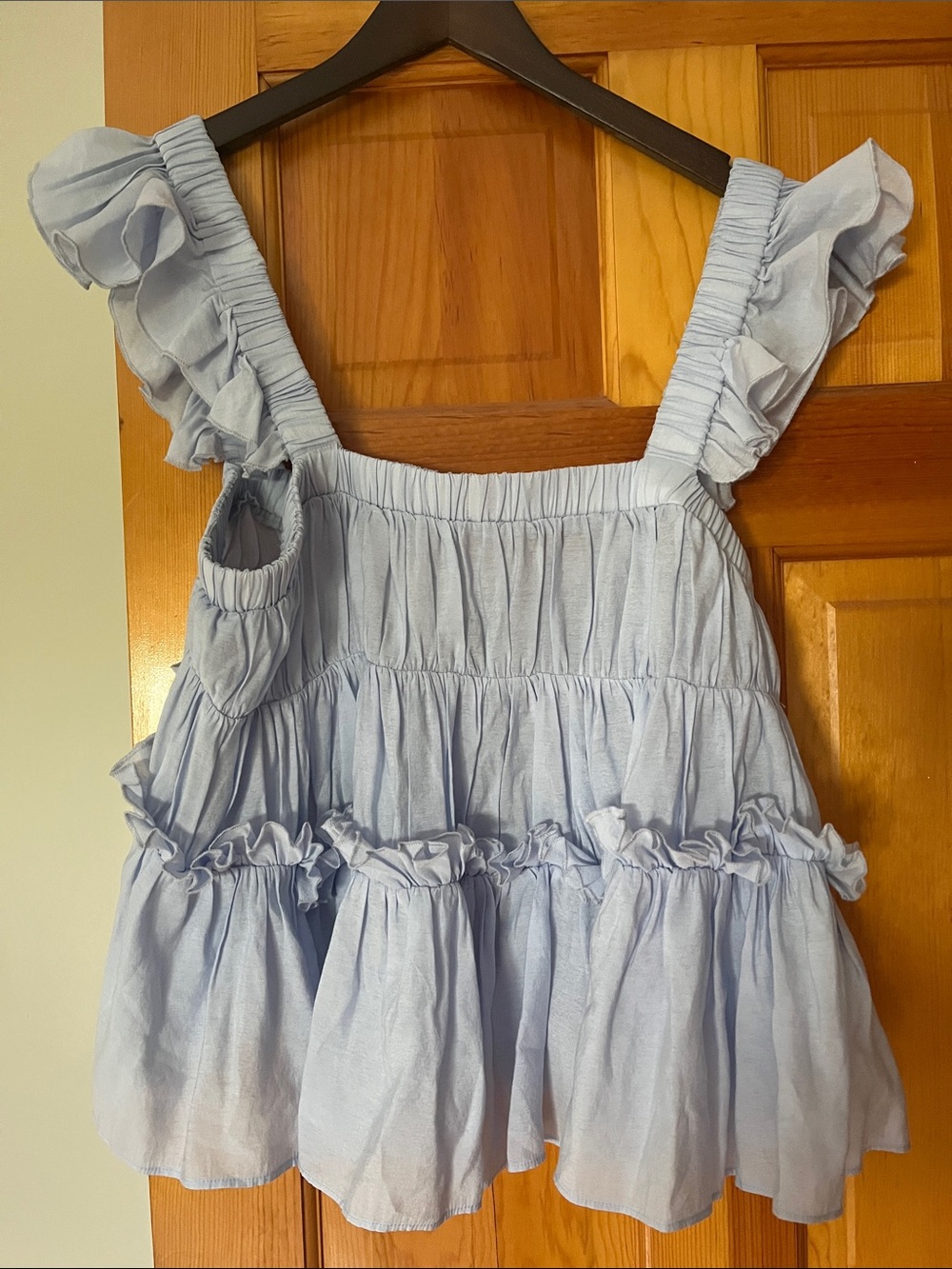 Mare Mare Anthropologie Flutter Sleeve Gathered Top in Sky Blue Size Large